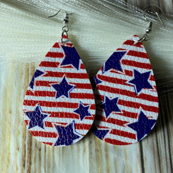 Backstage Customs Jewelry - Red White & Blue America Dangle Drop Earrings